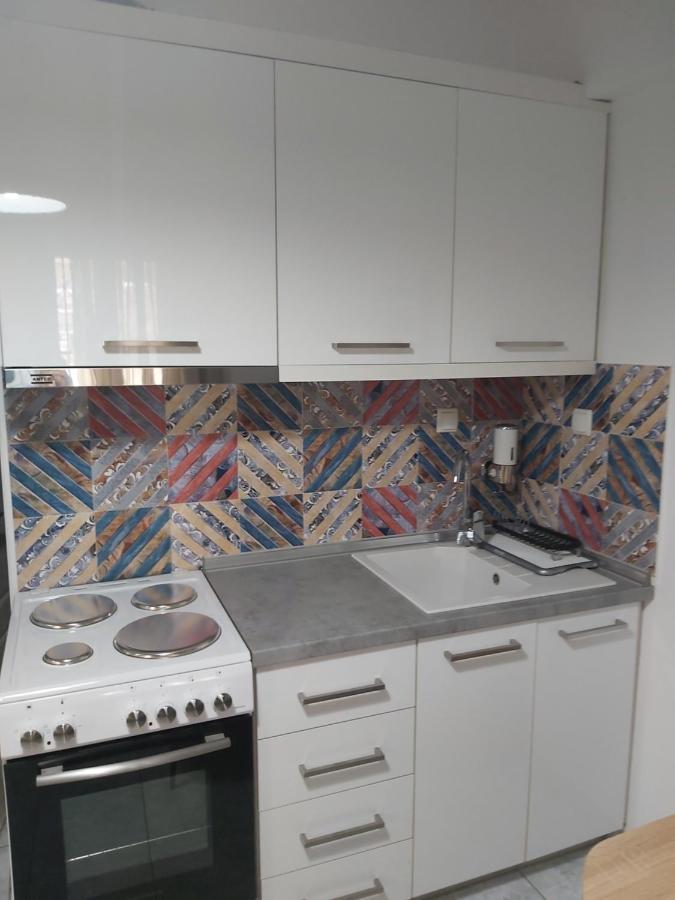 Lux Apartment Downtown Széresz Kültér fotó